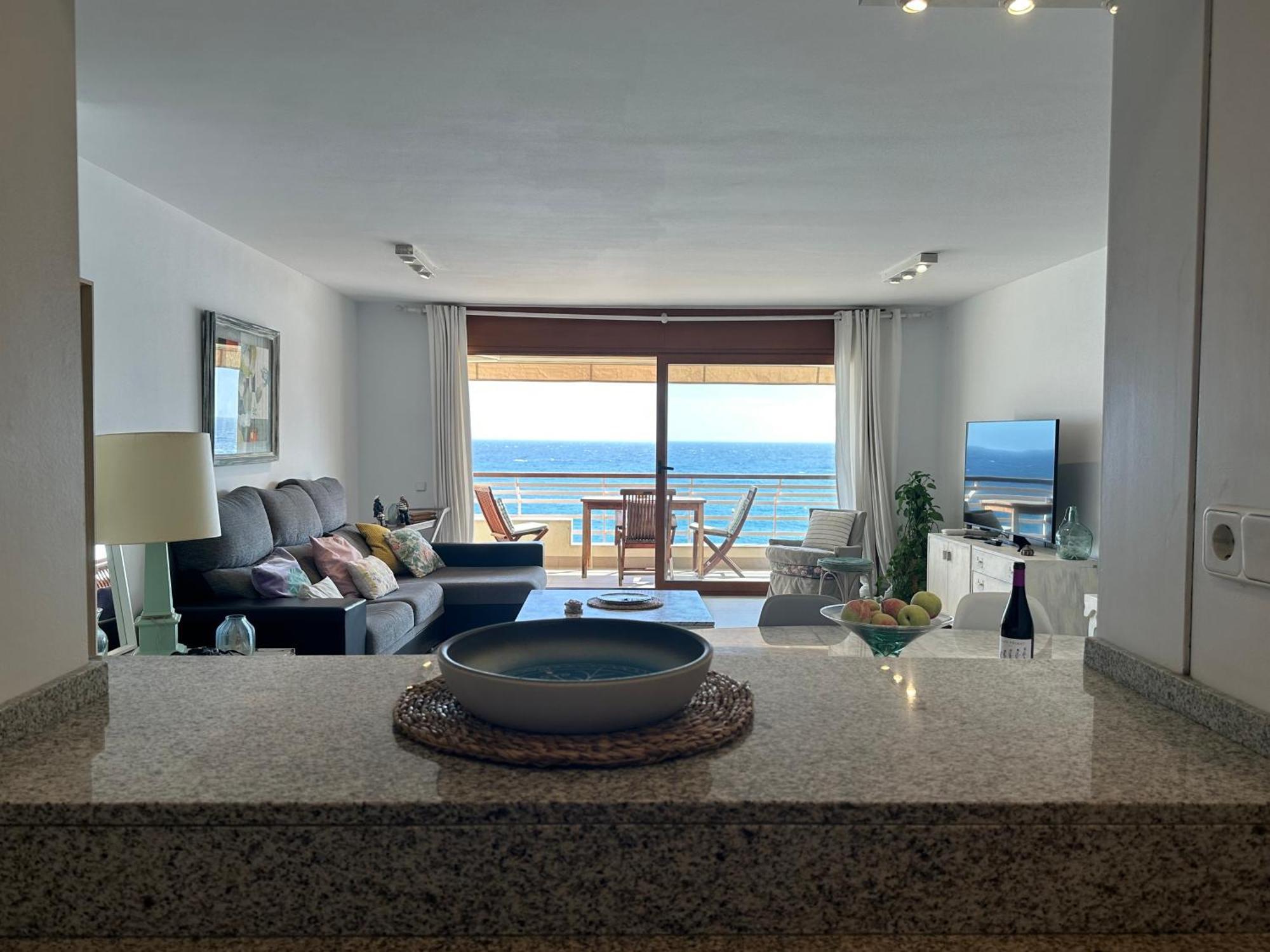 Lets Holidays Tropicana Sea Views 4 Tossa de Mar Bagian luar foto
